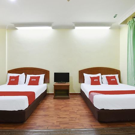 Hotel O Kota Bharu Near War Museum Formerly Azam Hotel Exteriér fotografie