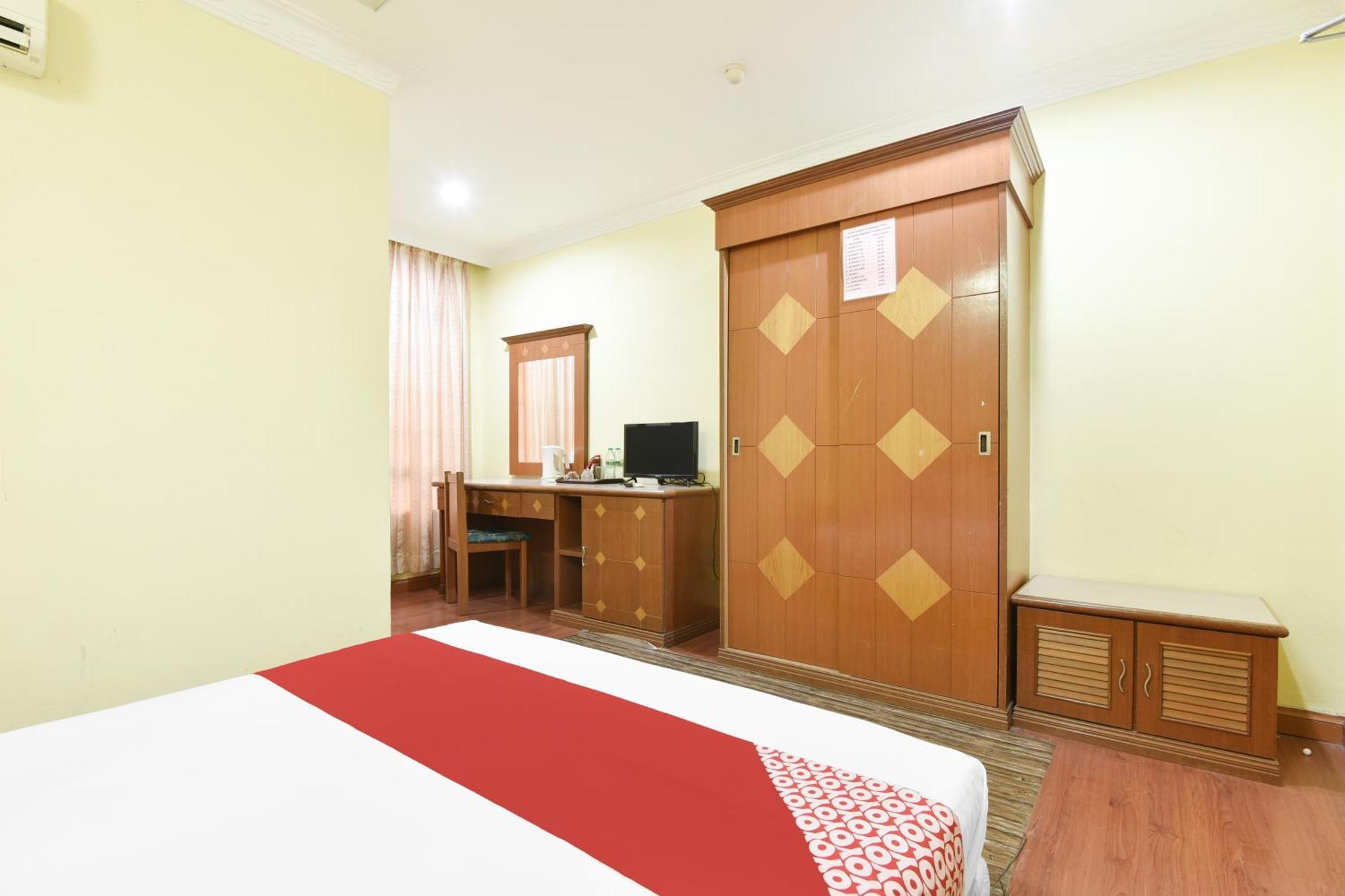 Hotel O Kota Bharu Near War Museum Formerly Azam Hotel Exteriér fotografie